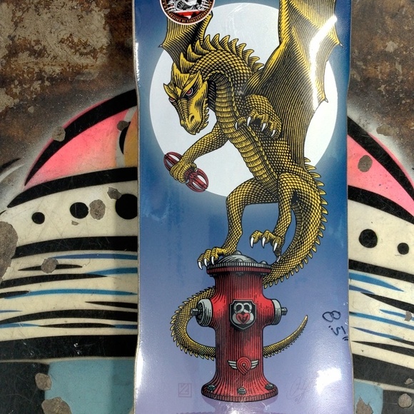 Flight Deck Powell Peralta - Picture 3 of 5
